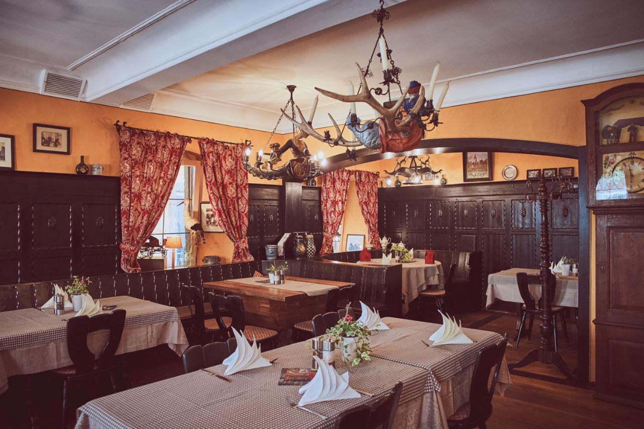 Gasthof Zum Storch Prichsenstadt Exterior photo