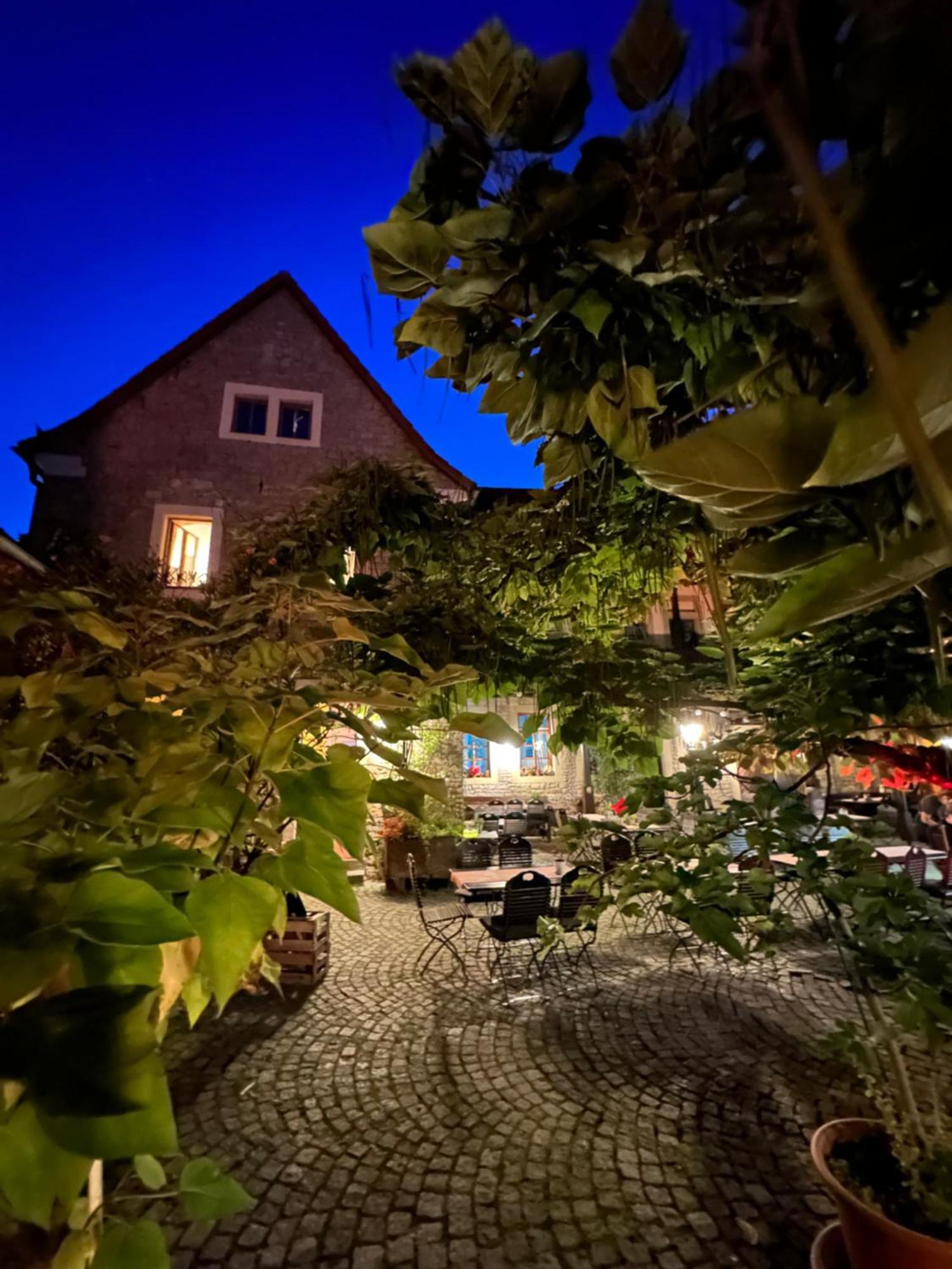 Gasthof Zum Storch Prichsenstadt Exterior photo